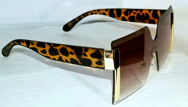 Leopard FANTASY! Big Gold Trimmed with Animal Print Sunglasses