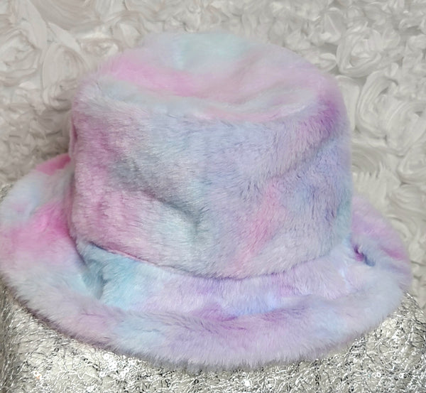 HatFab BubbleBlue! Pink & Blue Furry Bucket Hat