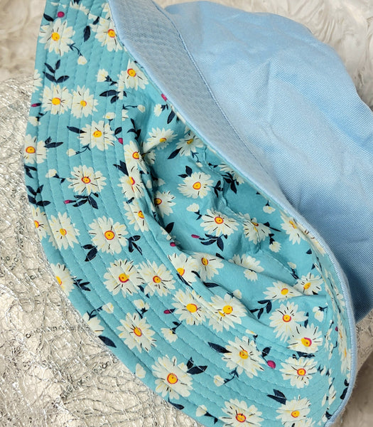 HatLicious Flowers Turquoise! Cotton Bucket Hat