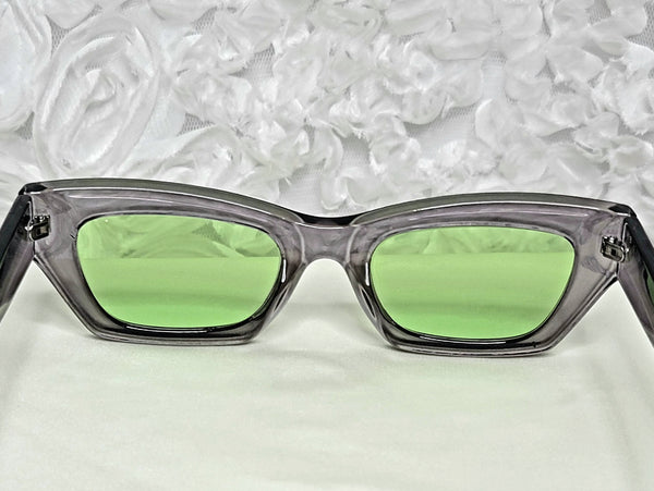 CatWonderful GREY! Green Cat Eye Frame Sunglasses