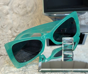 MINT Green ShowStoppers! Frame Classic Sunglasses