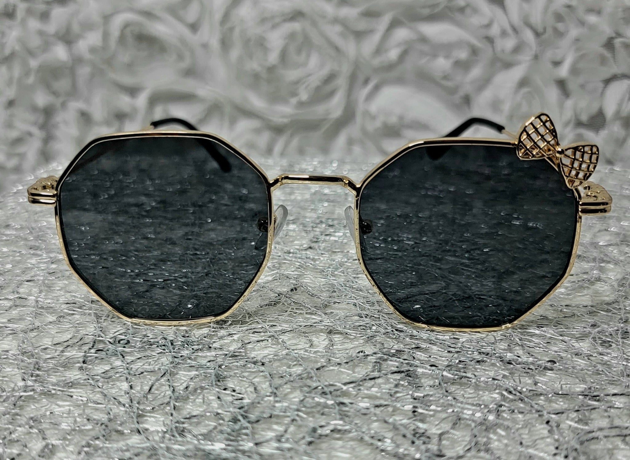 Bow Princess! Gold Metal Frame Sunglasses